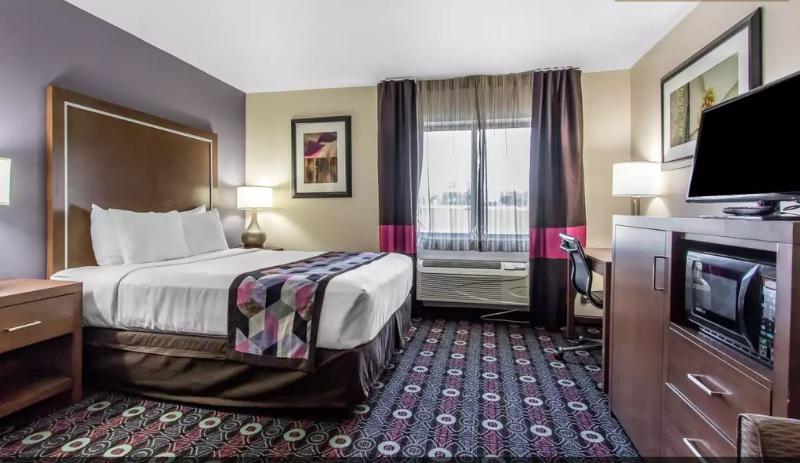 Holiday Inn Express & Suites Tulsa East - Catoosa By Ihg Eksteriør billede